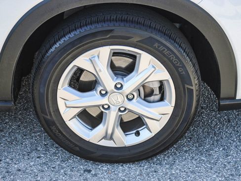 Certified 2023 Honda HR-V LX image 11