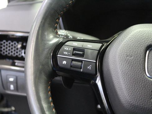 Used 2023 Honda CR-V Sport Touring image 9