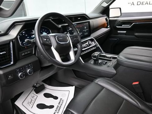 Used 2024 GMC Sierra 1500 Denali w/ Denali Reserve Package AWD/4WD image 19