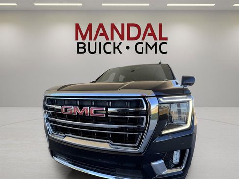 Used 2021 GMC Yukon SLT image 2