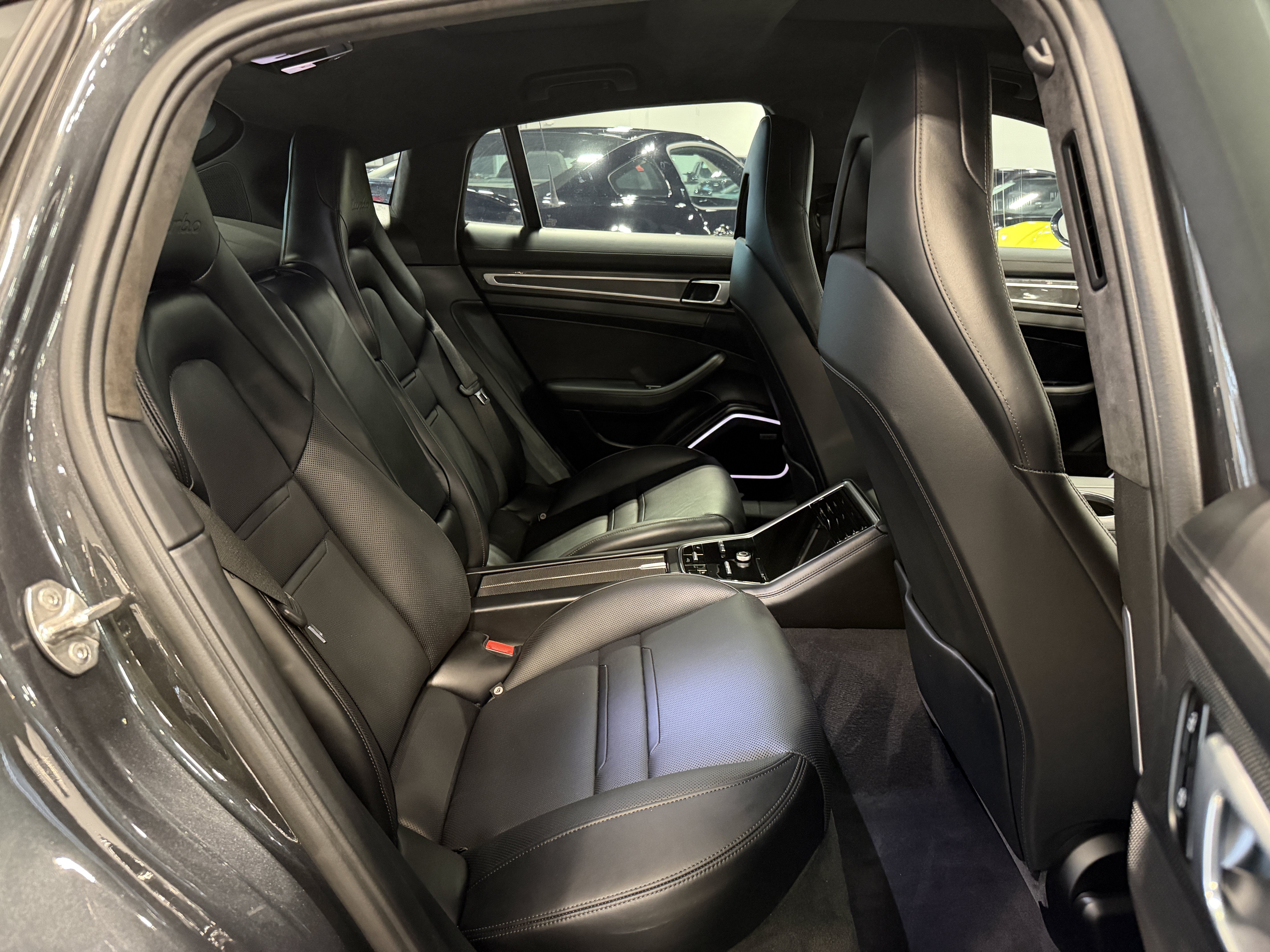 Used 2020 Porsche Panamera Turbo w/ Premium Package Plus AWD/4WD image 19