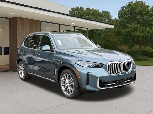 New 2026 BMW X5 xDrive50e w/ Climate Comfort Package image 6