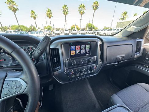 Used 2017 Chevrolet Silverado 1500 LT w/ High Desert Package AWD/4WD image 28