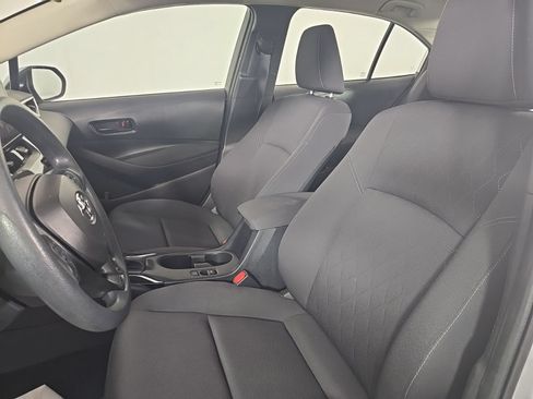 Used 2024 Toyota Corolla LE FWD image 8