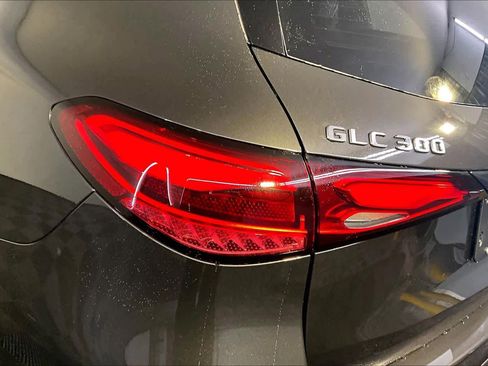New 2026 Mercedes-Benz GLC 300 4MATIC image 5