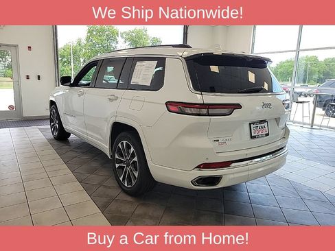 Used 2022 Jeep Grand Cherokee L Overland w/ Luxury Tech Group IV AWD/4WD image 8