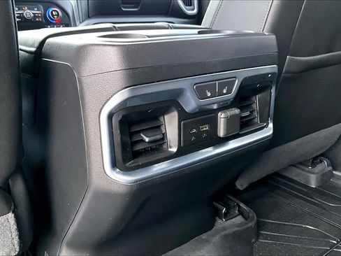 Used 2020 Chevrolet Silverado 2500 LTZ w/ LTZ Convenience Package AWD/4WD image 29