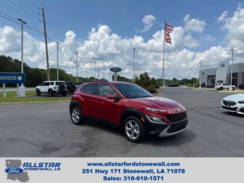 Used 2023 Hyundai Kona SEL FWD image 1