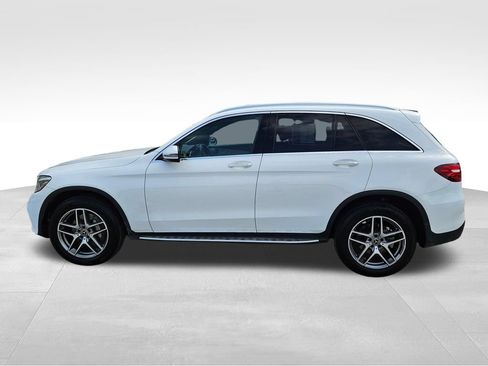 Used 2019 Mercedes-Benz GLC 300 4MATIC image 9