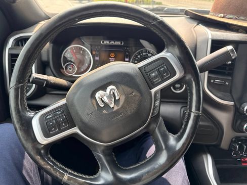 Used 2019 RAM 2500 Big Horn AWD/4WD image 6