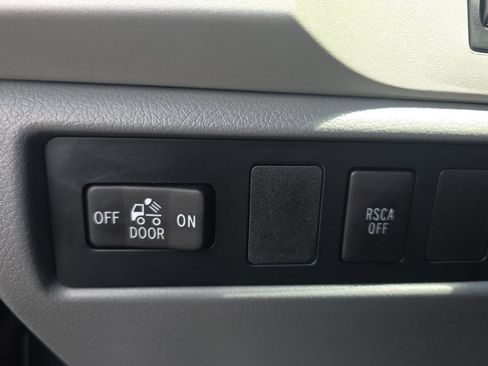 Used 2008 Toyota Tundra SR5 AWD/4WD image 25