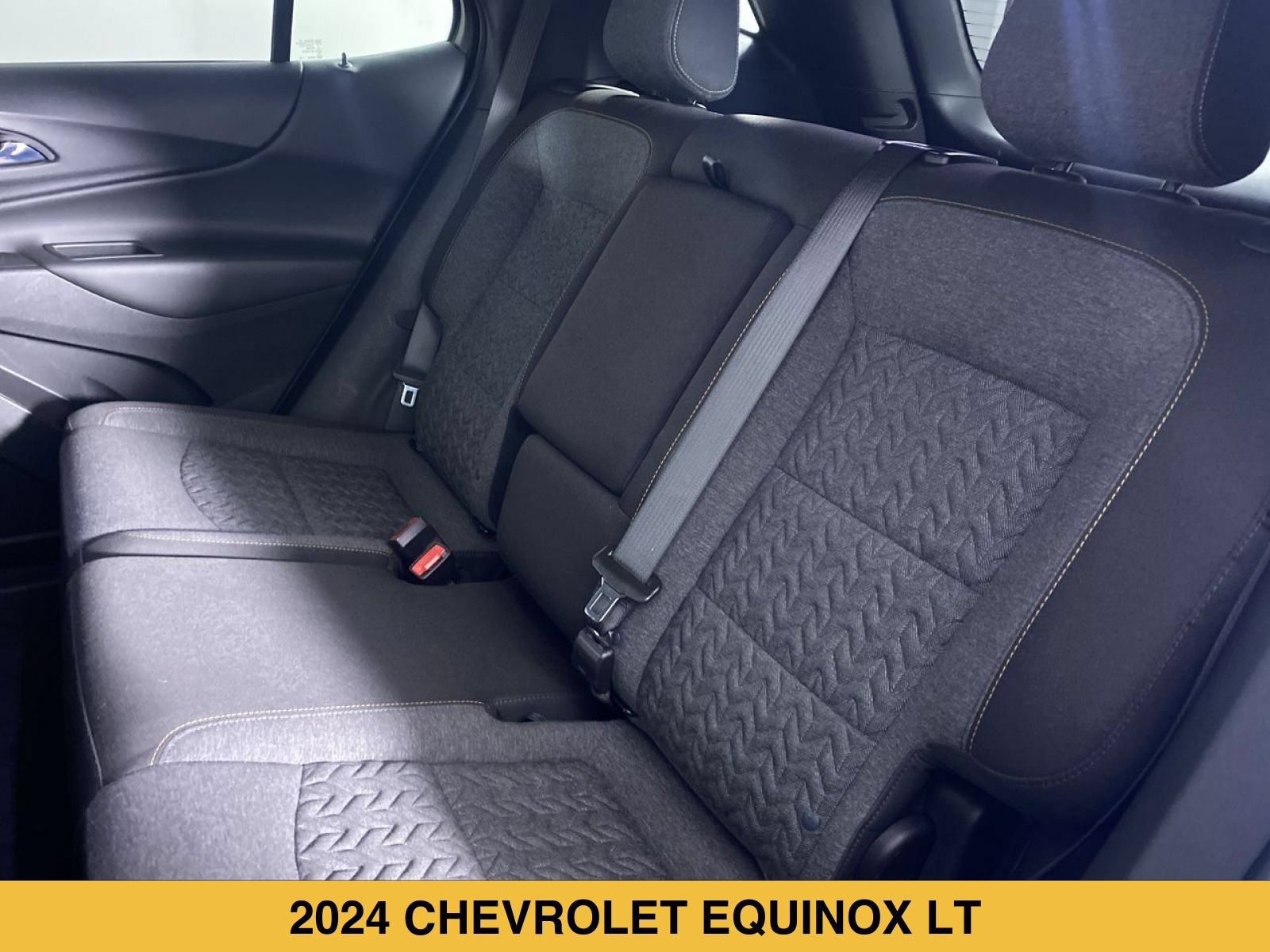 Certified 2024 Chevrolet Equinox LT w/ LPO, Floor Liner Package FWD image 12