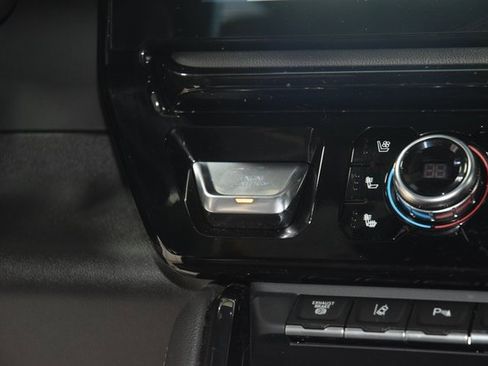 Used 2024 GMC Sierra 2500 AT4 w/ AT4 Premium Plus Package image 33