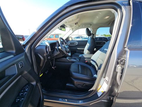 Used 2025 Ford Bronco Sport Outer Banks w/ Outer Banks Tech Package+ AWD/4WD image 13