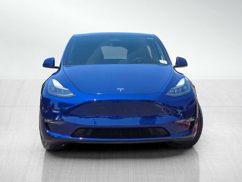 Used 2023 Tesla Model Y Performance AWD/4WD image 3