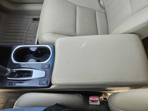 Used 2016 Acura RDX w/ Technology Package image 21