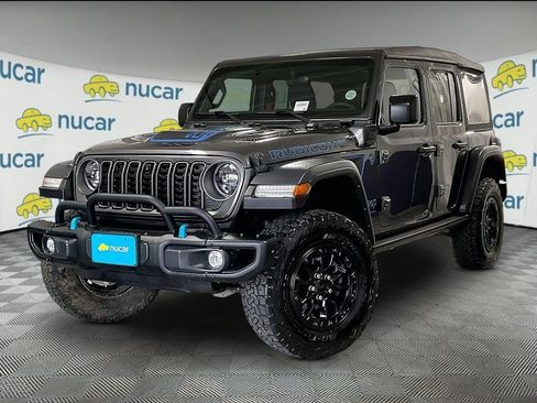 Used 2023 Jeep Wrangler Unlimited Rubicon 4xe AWD/4WD image 3