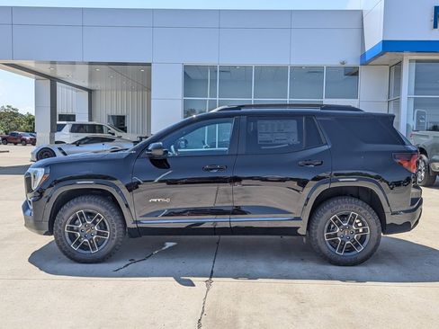 New 2026 GMC Terrain AT4 w/ LPO, Floor Liner Package image 9