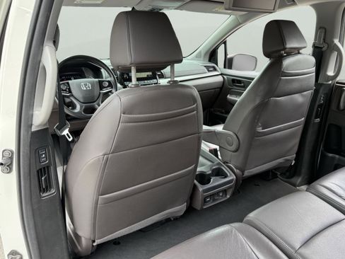 Used 2018 Honda Odyssey EX-L image 28