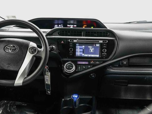 Used 2015 Toyota Prius C One FWD image 13