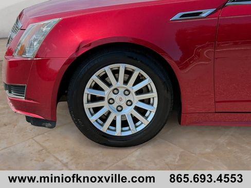 Used 2011 Cadillac CTS Luxury RWD image 9
