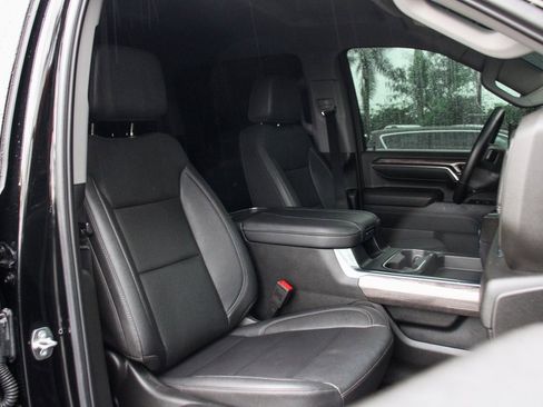 Used 2024 Chevrolet Silverado 2500 LTZ w/ LTZ Convenience Package image 38