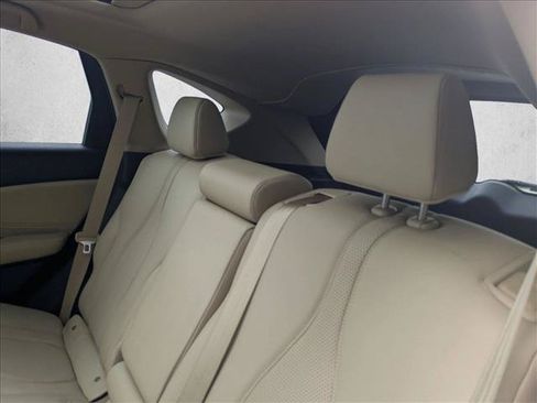 Used 2019 Acura RDX FWD w/ Technology Package image 16