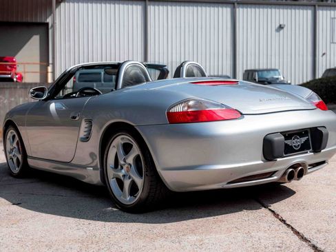Used 2003 Porsche Boxster S image 8