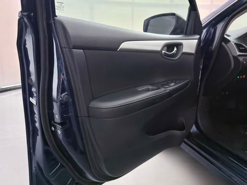 Used 2018 Nissan Sentra S image 17