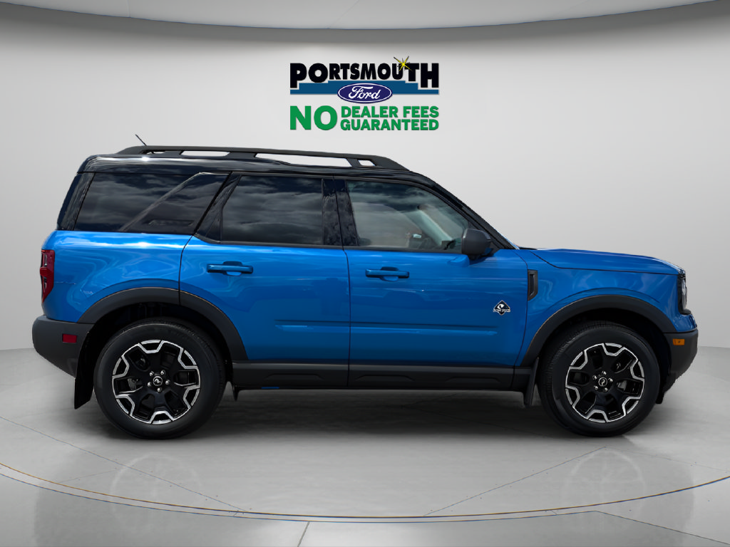 Used 2025 Ford Bronco Sport Outer Banks w/ Outer Banks Tech Package+ AWD/4WD image 6