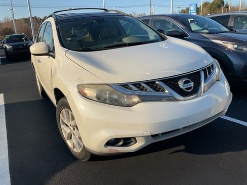 Used 2012 Nissan Murano SL w/ Navigation Pkg image 2