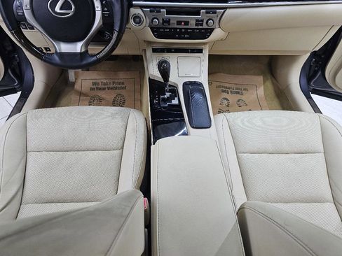 Used 2014 Lexus ES 350 w/ Luxury Package FWD image 27