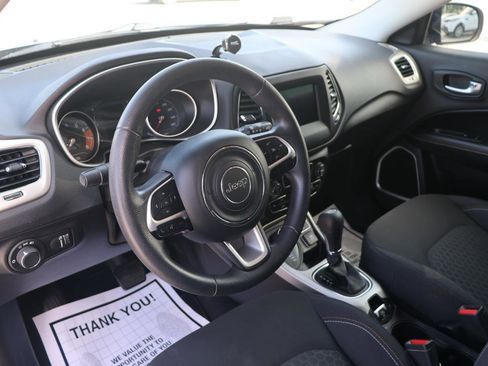 Used 2019 Jeep Compass Sport image 32