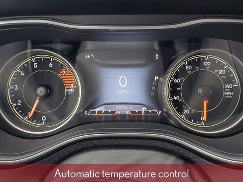 Used 2019 Jeep Cherokee Overland w/ Technology Group image 21