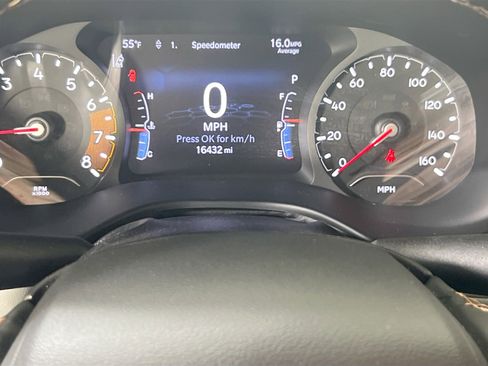 Used 2022 Jeep Compass Limited image 12