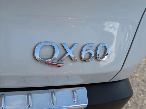 Used 2023 INFINITI QX60 Luxe w/ Cargo Package image 10