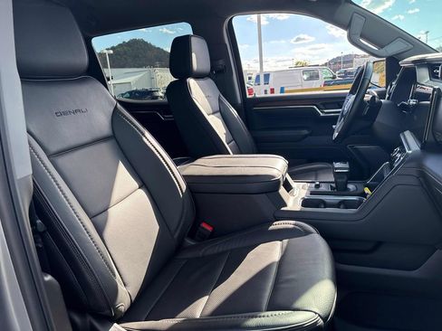 Used 2025 GMC Sierra 1500 Denali image 58