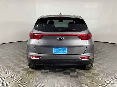Used 2018 Kia Sportage LX image 23