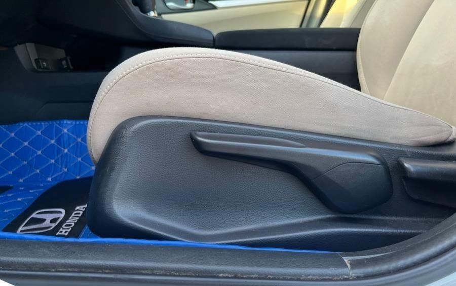 Used 2018 Honda Civic LX image 12