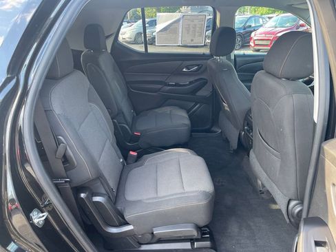 Used 2019 Chevrolet Traverse LT AWD/4WD image 32