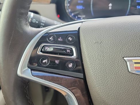 Used 2017 Cadillac XTS Premium Luxury FWD image 23
