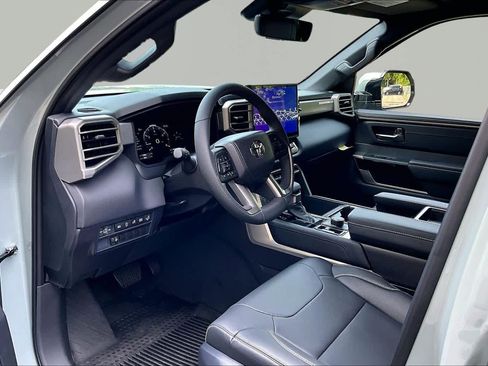 Certified 2026 Toyota Tundra Limited AWD/4WD image 18