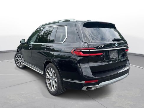 Used 2025 BMW X7 xDrive40i AWD/4WD image 8