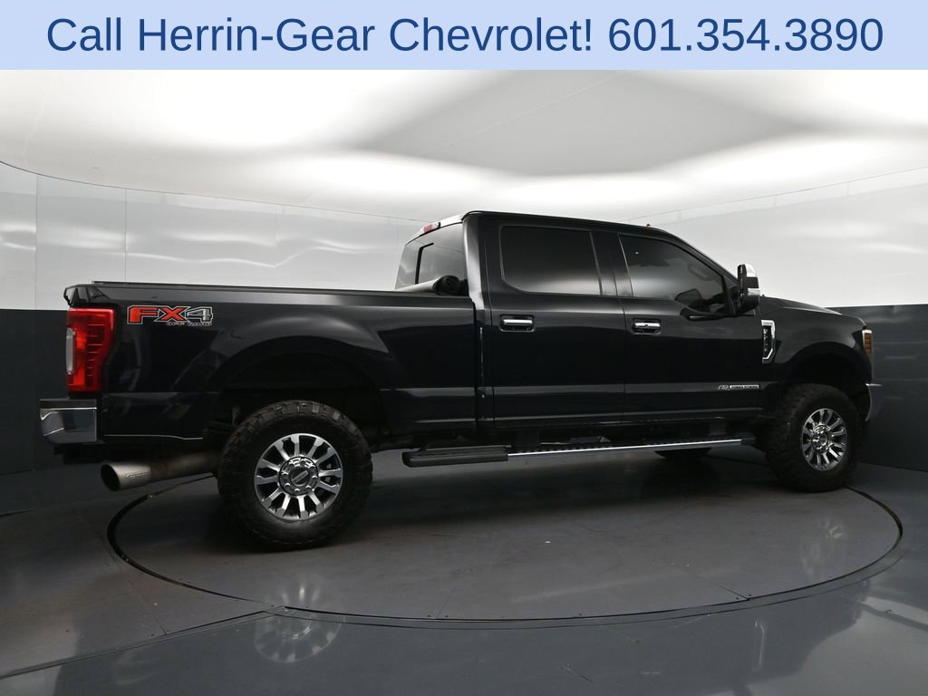 Used 2019 Ford F250 4x4 Crew Cab Super Duty image 8