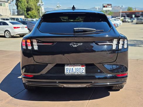 Used 2021 Ford Mustang Mach-E Premium image 12