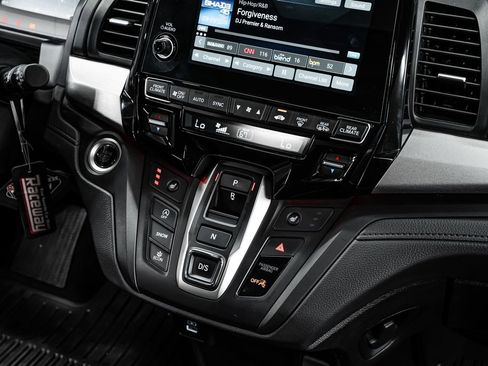 Used 2024 Honda Odyssey Sport image 26