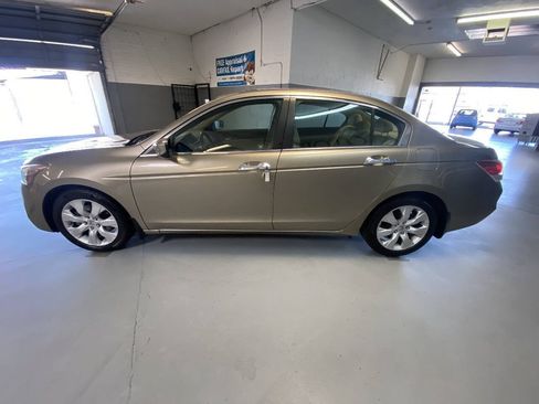 Used 2010 Honda Accord EX-L image 34