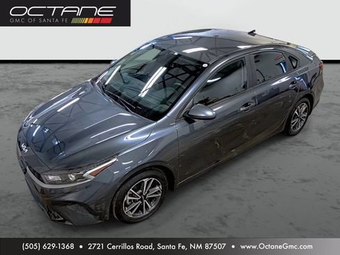 Used 2023 Kia Forte LXS FWD image 1