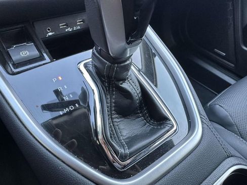 Used 2022 Subaru Outback Limited image 19