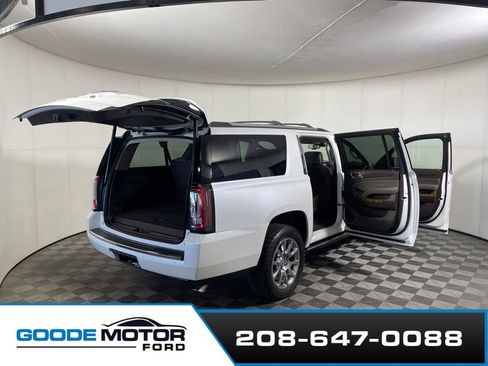 Used 2016 GMC Yukon XL Denali w/ Open Road Package image 13